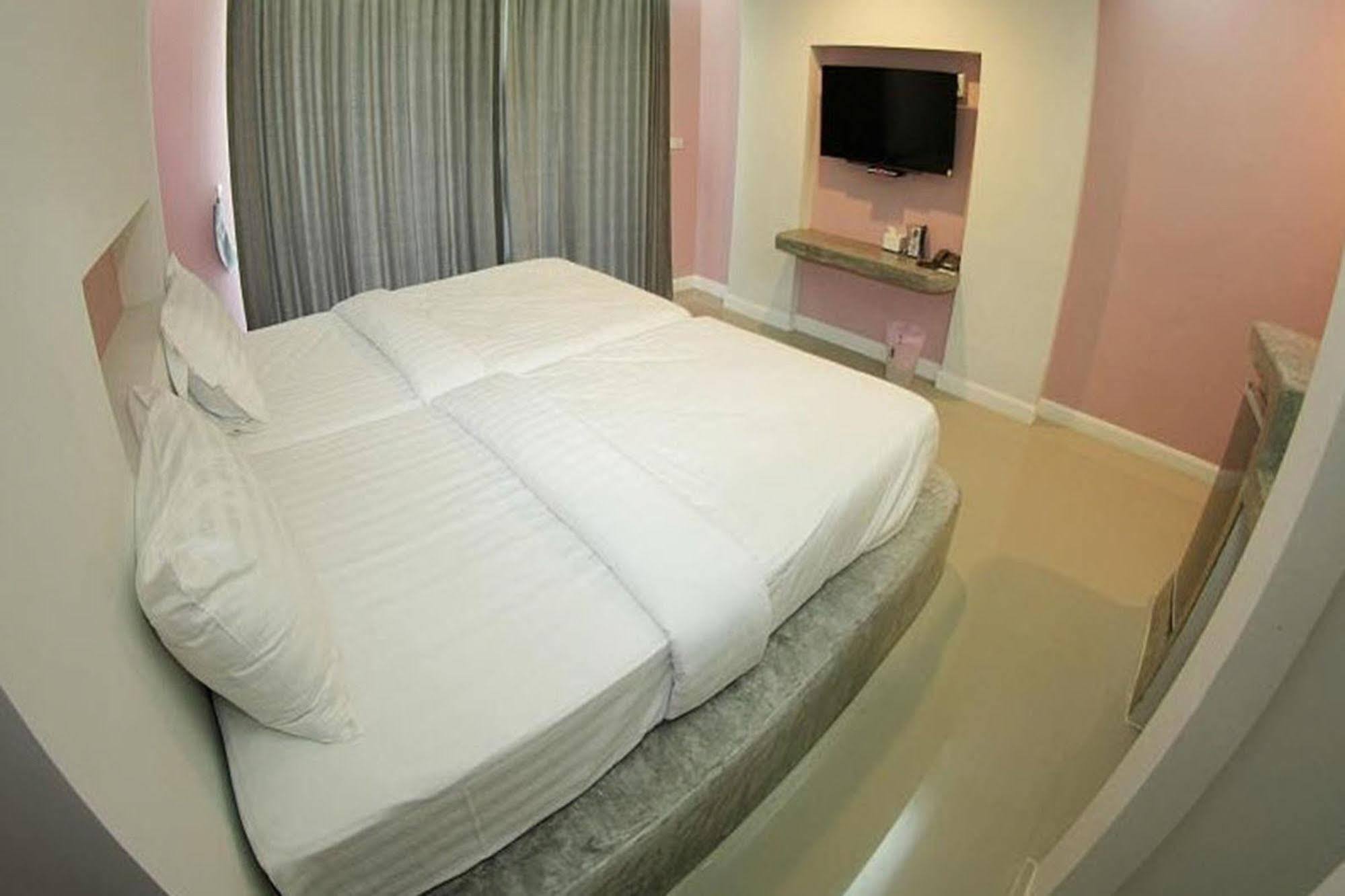 Lemon Resort Buriram Exterior foto